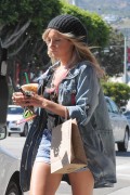 Ashley Tisdale アシュレイ・ティスデイル